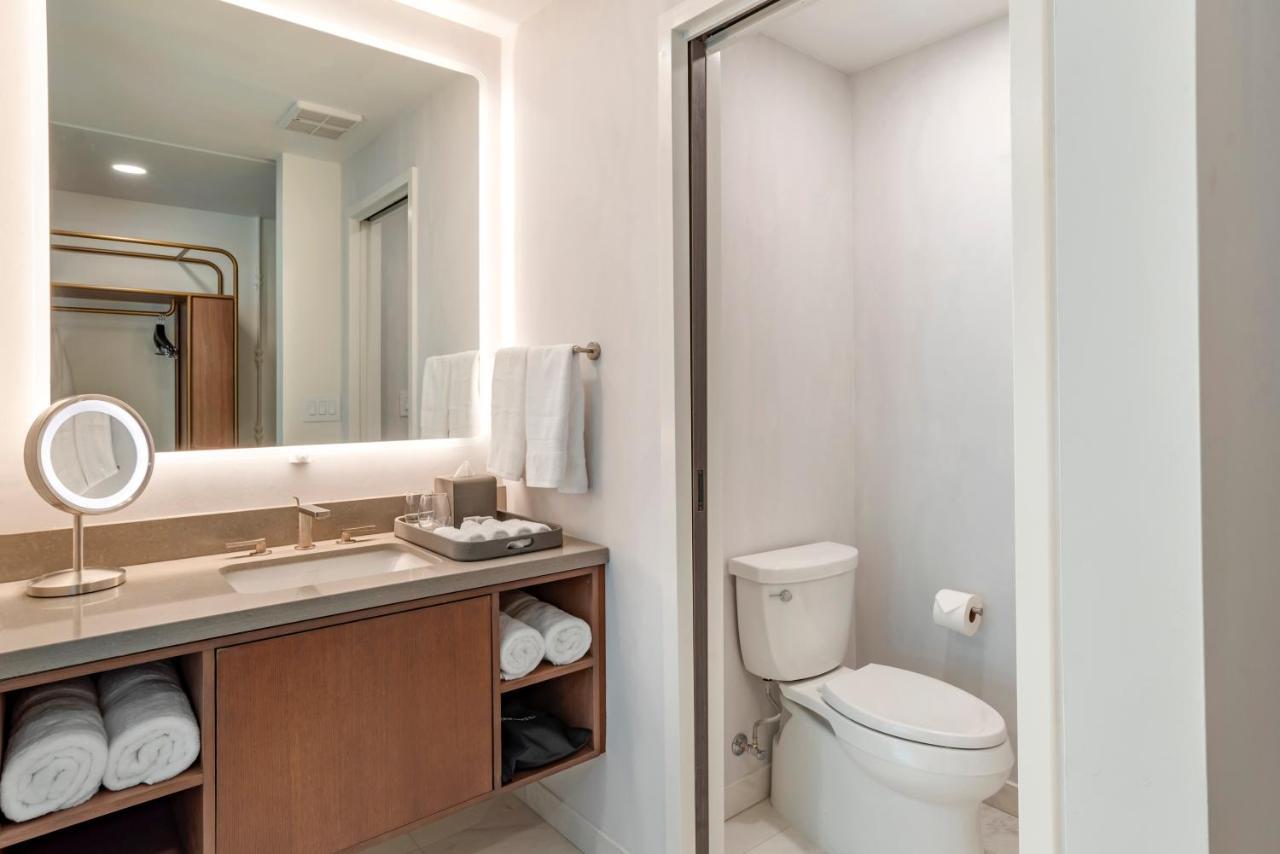 One11 Hotel Ню Орлиънс Екстериор снимка